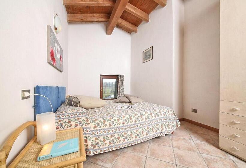 شقة 3 غرف, Il Colombaro