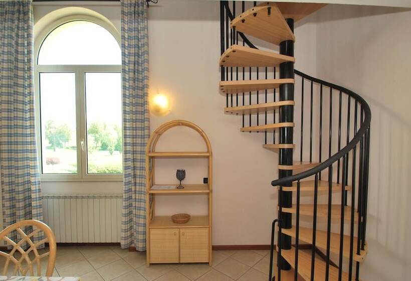 شقة غرفتين, Il Colombaro