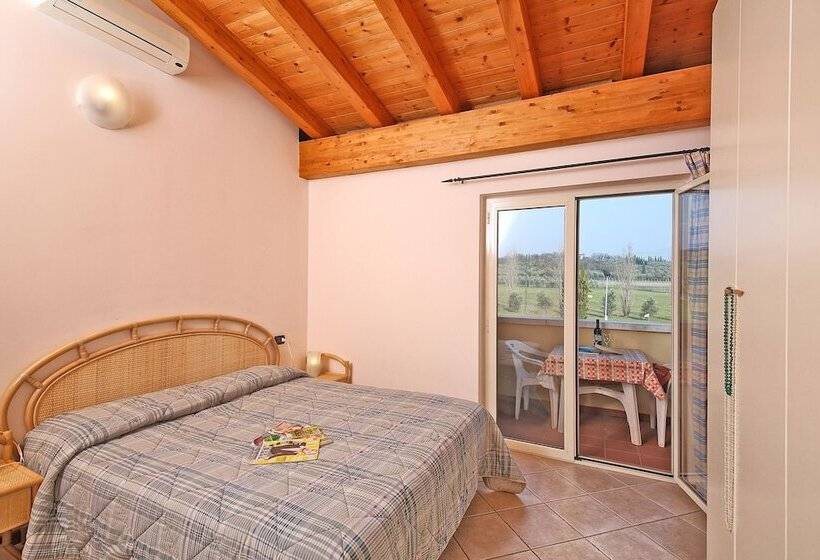 شقة غرفتين, Il Colombaro