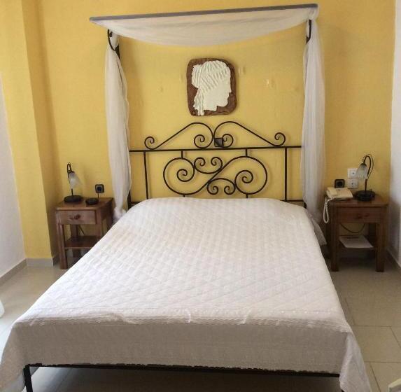 スタンダードルーム, Liogerma