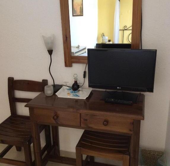 スタンダードルーム, Liogerma