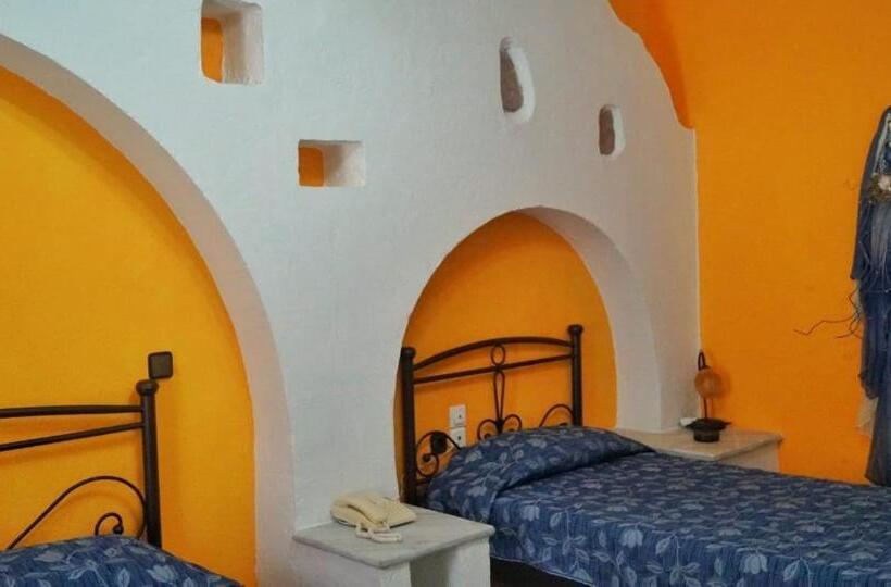 スタンダードトリプルルーム, Liogerma