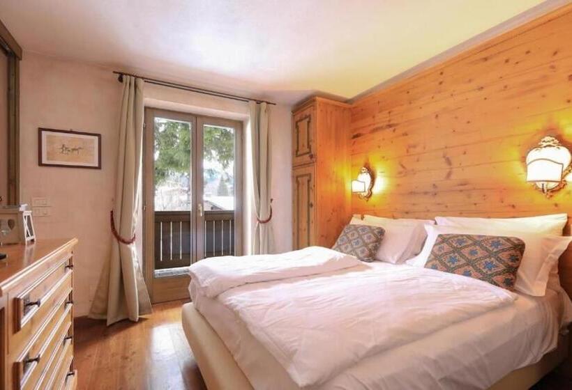 Номер Стандарт, Perla