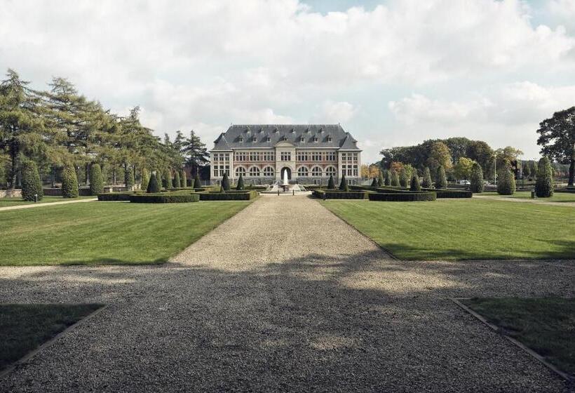 غرفة سوبيريور, Terhills