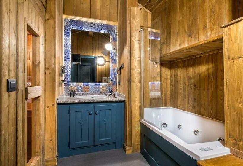 سوییت دوبلکس, Village Montana By Les Etincelles