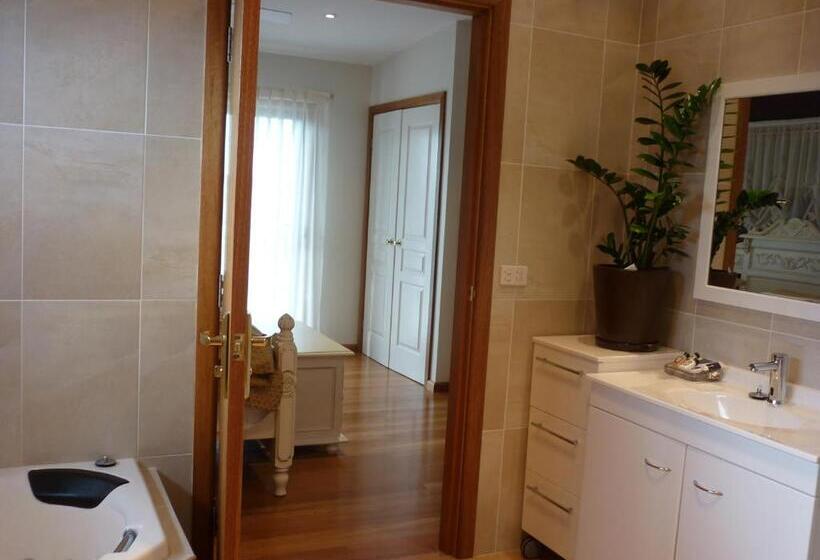 스위트, Lavender House Bed & Breakfast