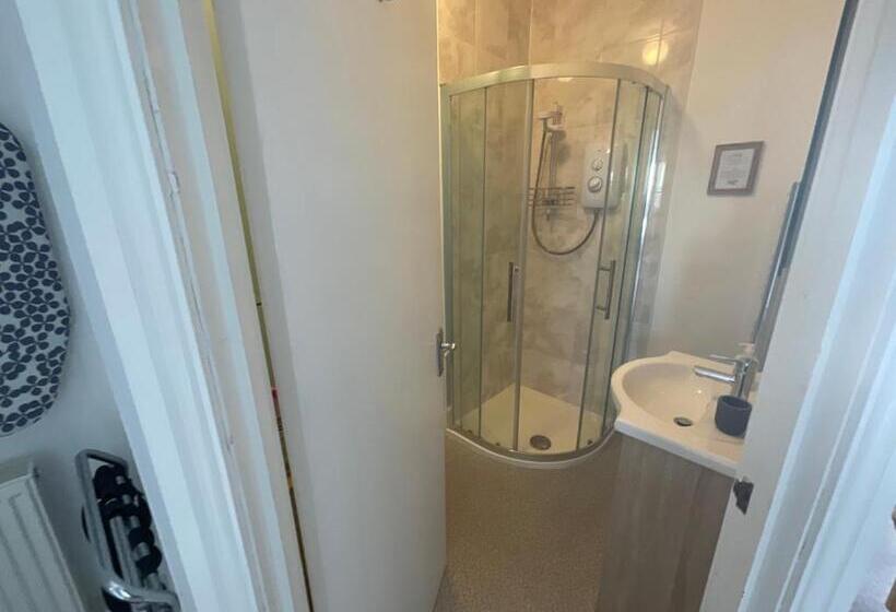 Quarto Estandar, Merritt Guest House B&b