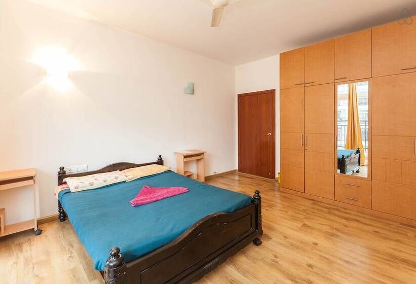 이그제큐티브 룸, Park Inn Hospitality Apartment