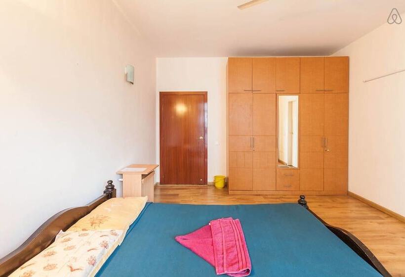 디럭스 룸, Park Inn Hospitality Apartment