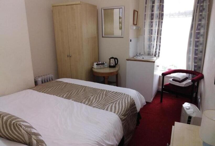 Номер Economy, Tuxford House