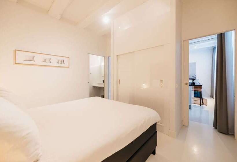 1 Bedroom Comfort Apartment, Yays Amsterdam Salthouse Canal By Numa