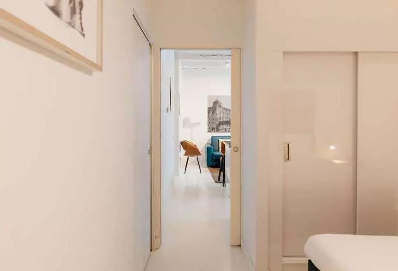 1 Bedroom Comfort Apartment, Yays Amsterdam Salthouse Canal By Numa