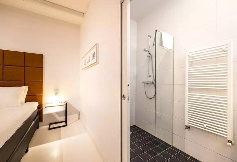 1 Bedroom Comfort Apartment, Yays Amsterdam Salthouse Canal By Numa