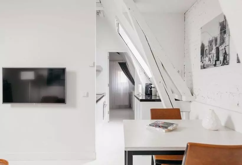1 Bedroom Apartment, Yays Amsterdam Salthouse Canal By Numa