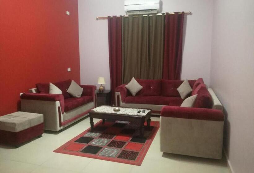 آپارتمان 1 خوابه همکف, Petracrystal