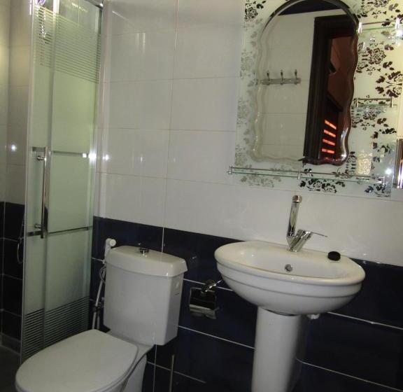 Standard Triple Room with Terrace, Petracrystal