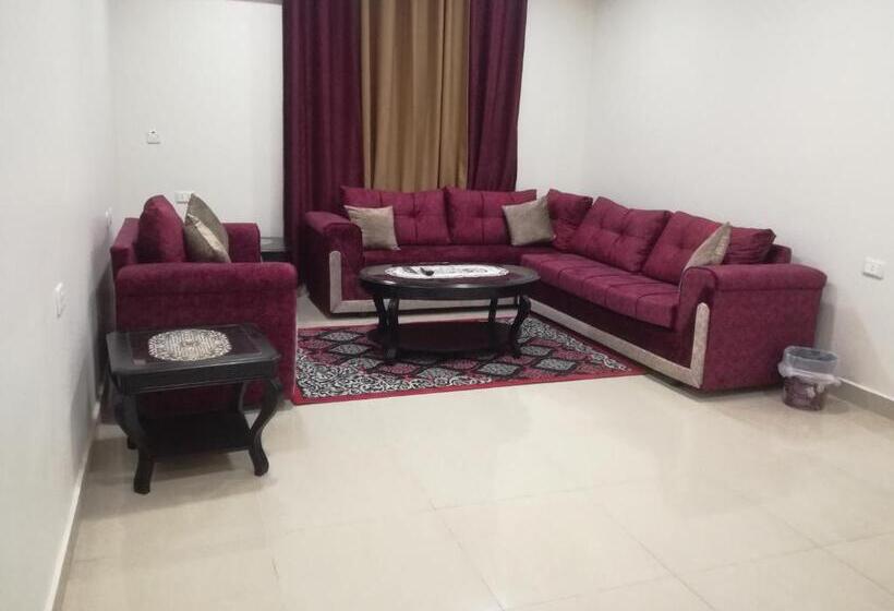 آپارتمان 1 خوابه با تراس, Petracrystal