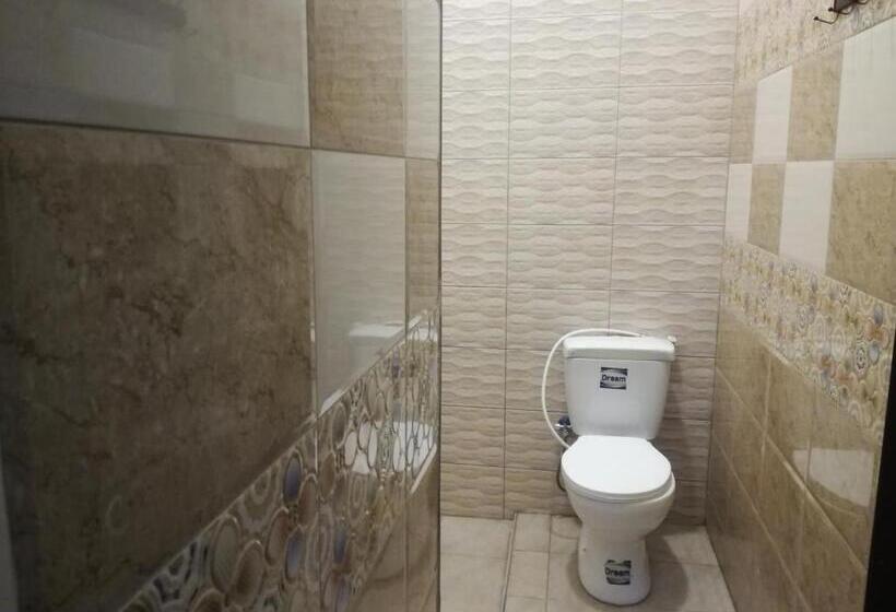 آپارتمان 1 خوابه با تراس, Petracrystal