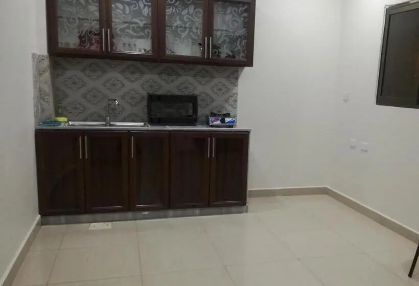آپارتمان 1 خوابه با تراس, Petracrystal
