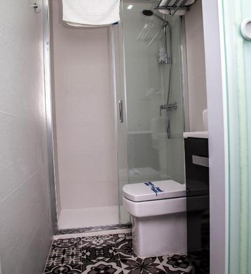 اتاق استاندارد, Alojamiento Catamarán