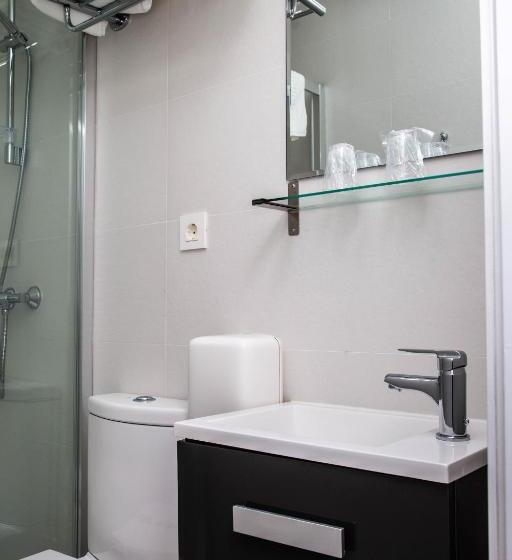 اتاق استاندارد, Alojamiento Catamarán