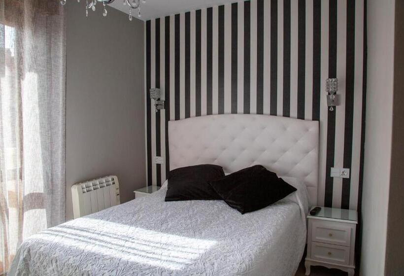 اتاق استاندارد, Alojamiento Catamarán