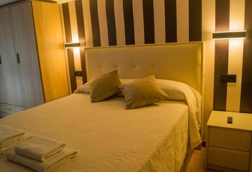 سوییت, Alojamiento Catamarán