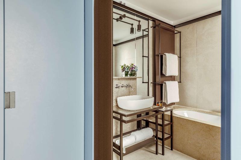 סוויטת ג'וניור םע נוף, Tivoli Portopiccolo Sistiana Wellness Resort & Spa