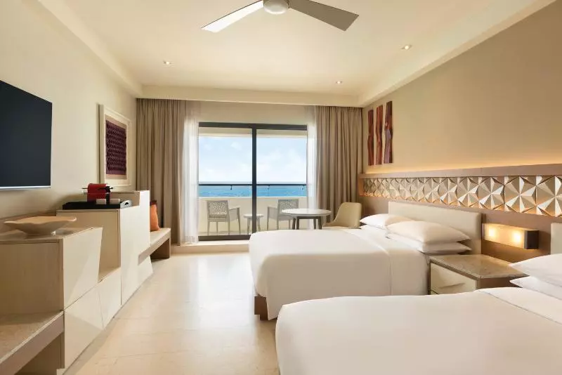 Club Room King Bed, Hyatt Ziva Cancun