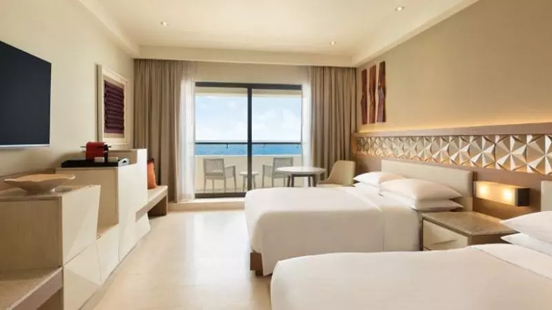 Club Room King Bed, Hyatt Ziva Cancun