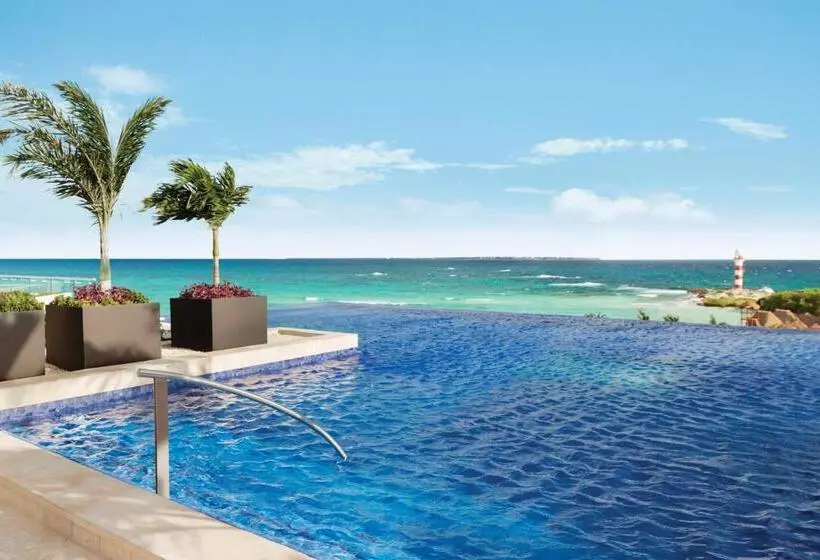 اتاق استاندارد با چشم‌انداز دریا, Hyatt Ziva Cancun