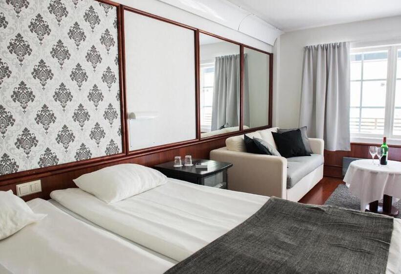 수피리어 룸, Royal Ruka