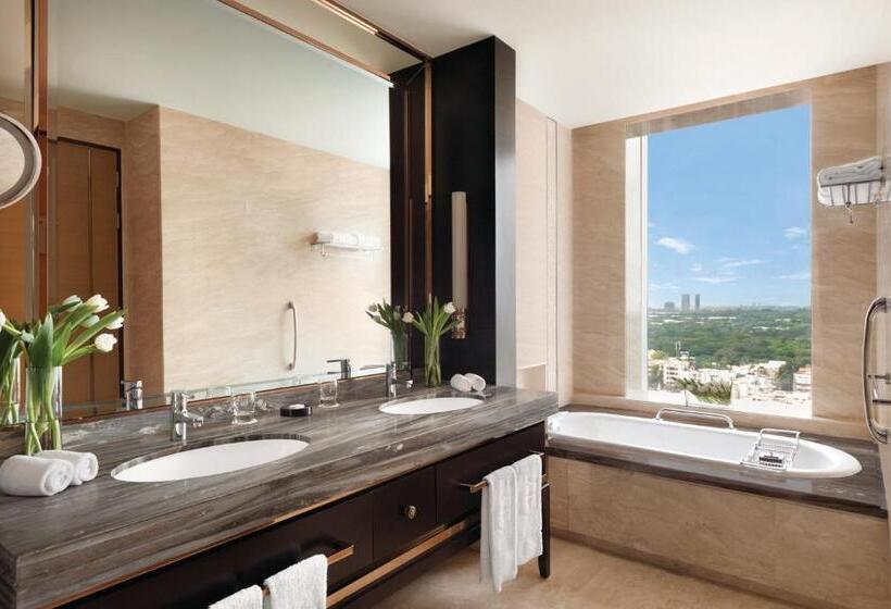 Люкс Премиум, Shangrila Bengaluru