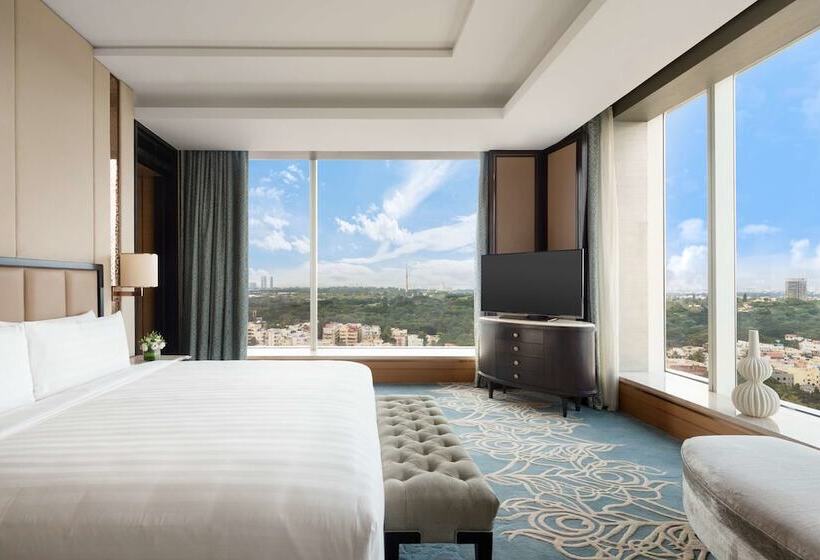 Люкс Премиум, Shangrila Bengaluru
