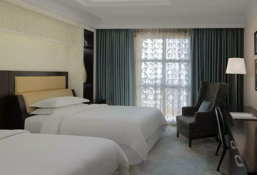 シティビューのデラックスルーム, Sheraton Sharjah Beach Resort And Spa