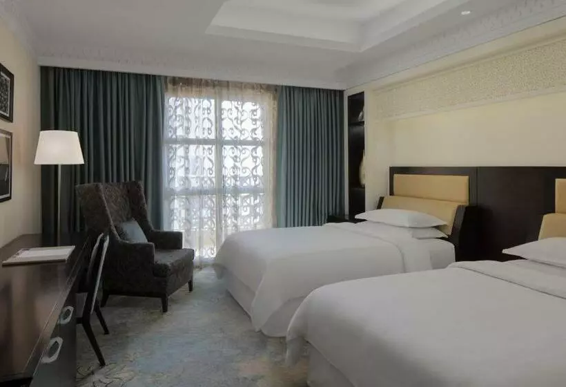 シティビューのデラックスルーム, Sheraton Sharjah Beach Resort And Spa