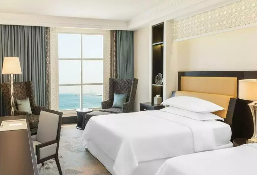 オーシャンビュースーペリアールーム, Sheraton Sharjah Beach Resort And Spa