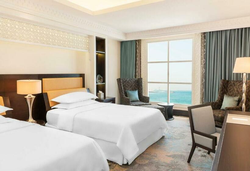 اتاق سوپریور با چشمانداز دریا, Sheraton Sharjah Beach Resort And Spa