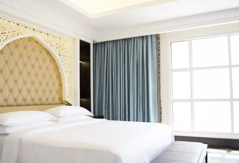 オーシャンビュースーペリアールーム, Sheraton Sharjah Beach Resort And Spa