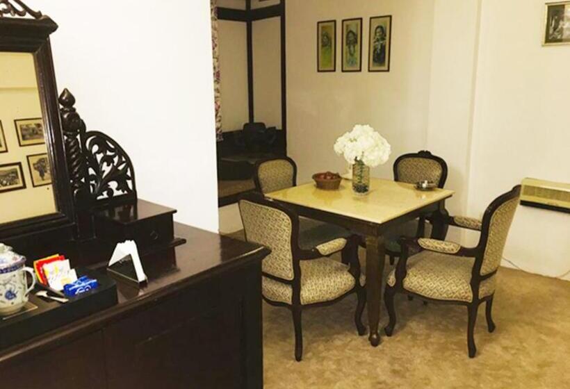 带大床的套房, The Chumbi Mountain Retreat & Spa