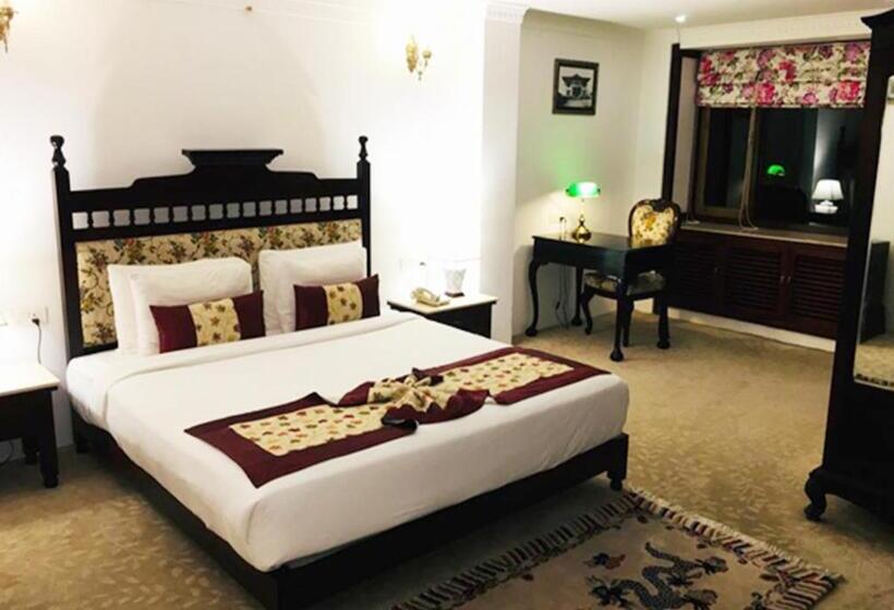 带大床的套房, The Chumbi Mountain Retreat & Spa