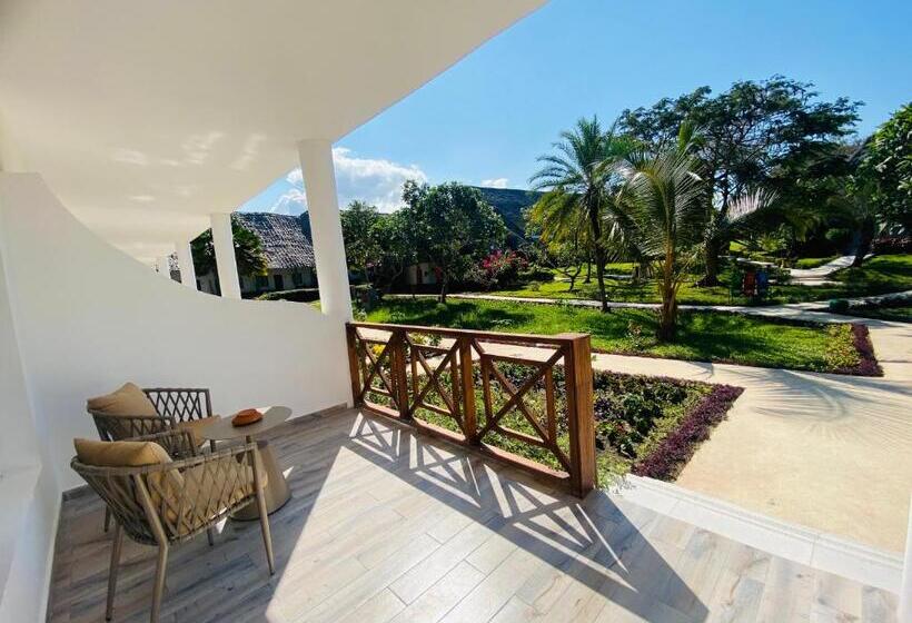 Номер Superior Вид на Сад, Kiwengwa Beach Resort