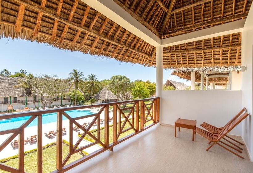 Семейный Номер, Kiwengwa Beach Resort