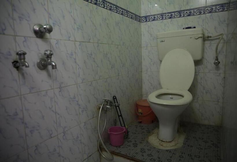 Номер Стандарт Индивидуальный Совместная Ванная, Somit Paying Guest House