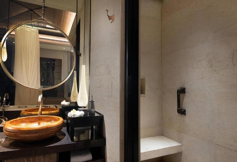 キングサイズベッドのスイートルーム, Mandapa, A Ritz Carlton Reserve