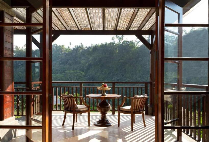 キングサイズベッドのスイートルーム, Mandapa, A Ritz Carlton Reserve