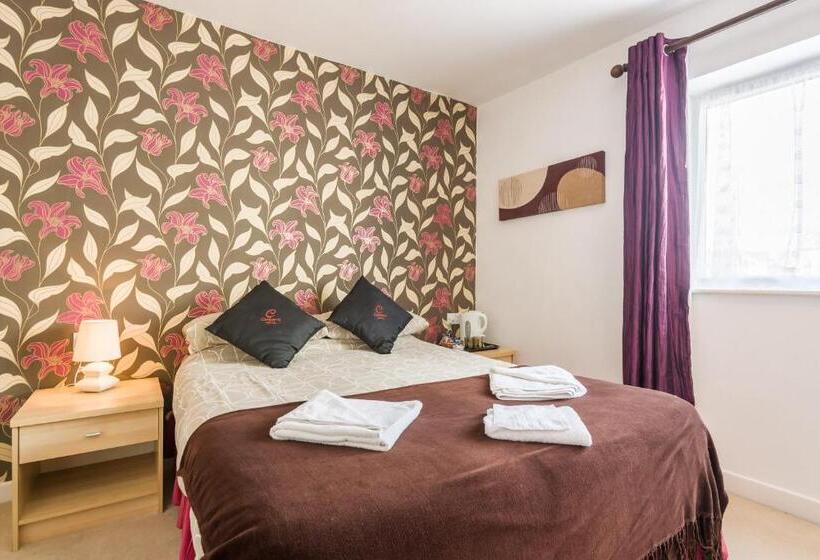 غرفة قياسية, Uk Travel & Hospitality Ltd Ta Canberra