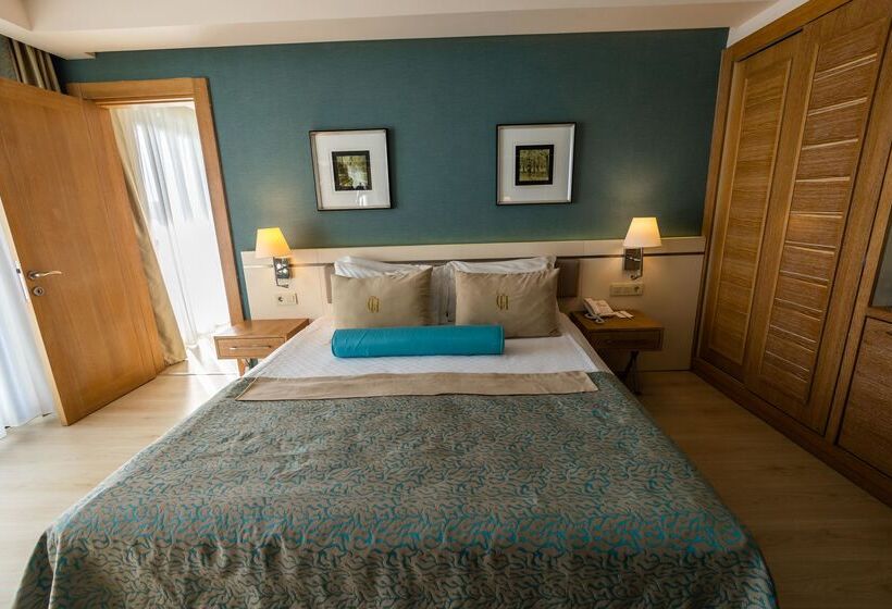 اتاق خانوادگی, Castival Hotel - All Inclusive