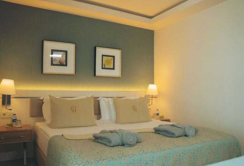 اتاق خانوادگی, Castival Hotel - All Inclusive