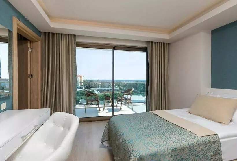 اتاق خانوادگی, Castival Hotel - All Inclusive